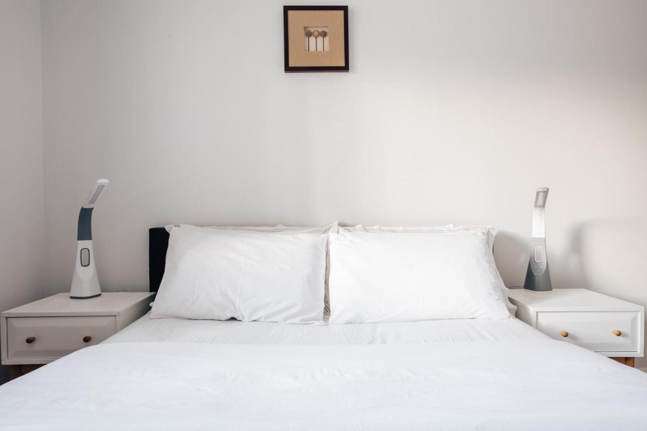 Premier Refurbished Central Flat บอร์นมัธ ภายนอก รูปภาพ